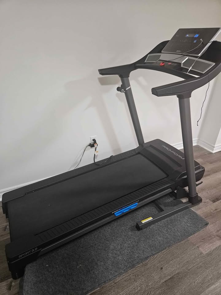 ProForm Sport 3.0 Treadmill - photo 4