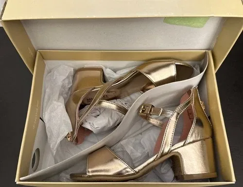 Michael Kors Sandal Size 12 US 30 EU