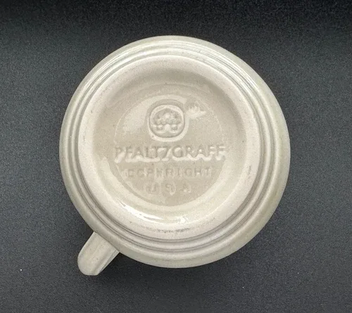 Pfaltzgraff CAPPUCCINO Creamer image indicator(3)