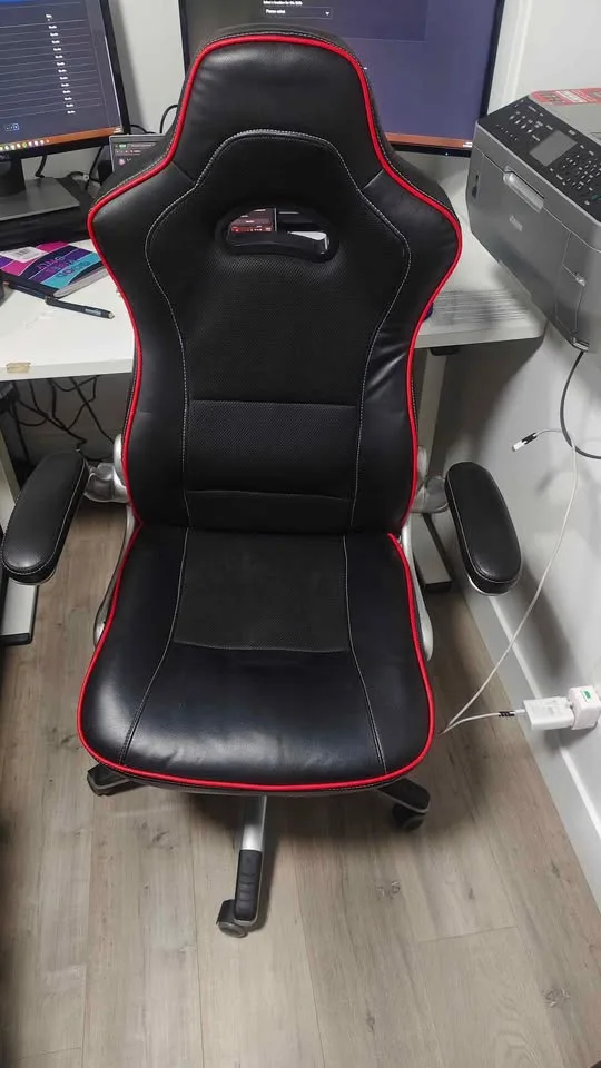 Ergonomic Gaming/ Office Desk Chair
