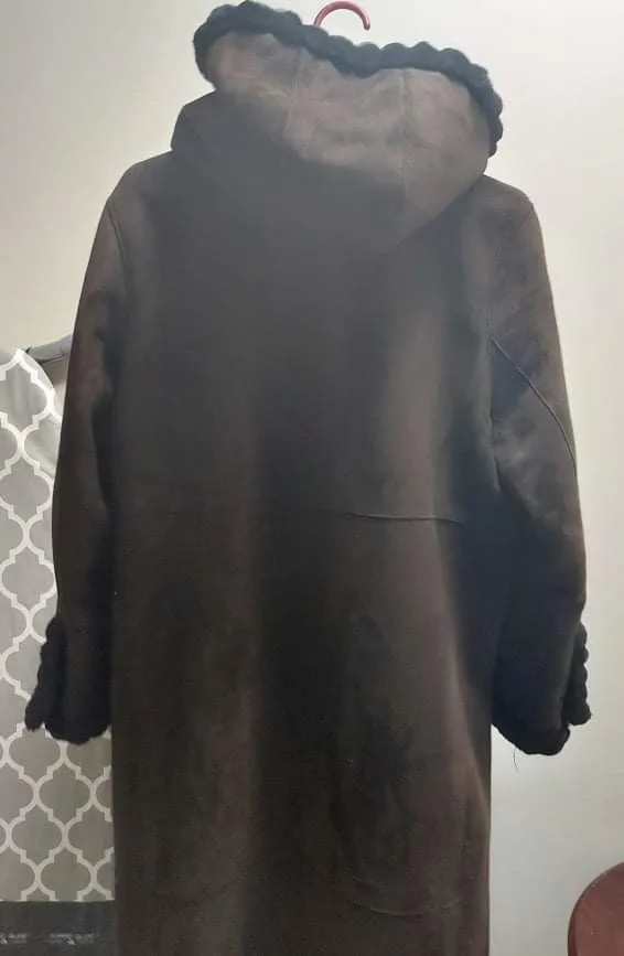 Novelti Women’s Winter Coat- Size M 🥕🥕🥕🥕 image indicator(4)