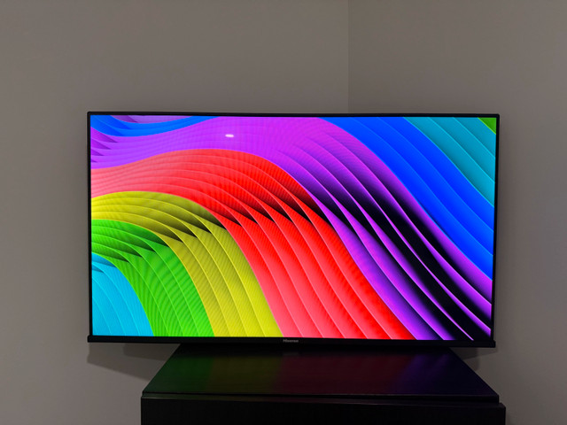 Hisense 40 inch smart TV