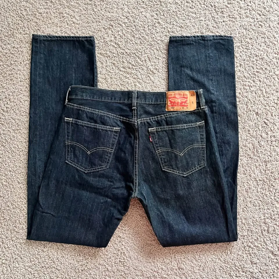 Levi's 501 Men's 34x36 Dark Wash Jeans image indicator(5)