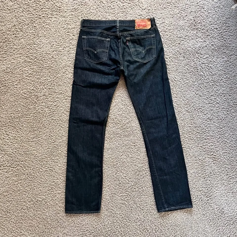 Levi's 501 Men's 34x36 Dark Wash Jeans image indicator(6)