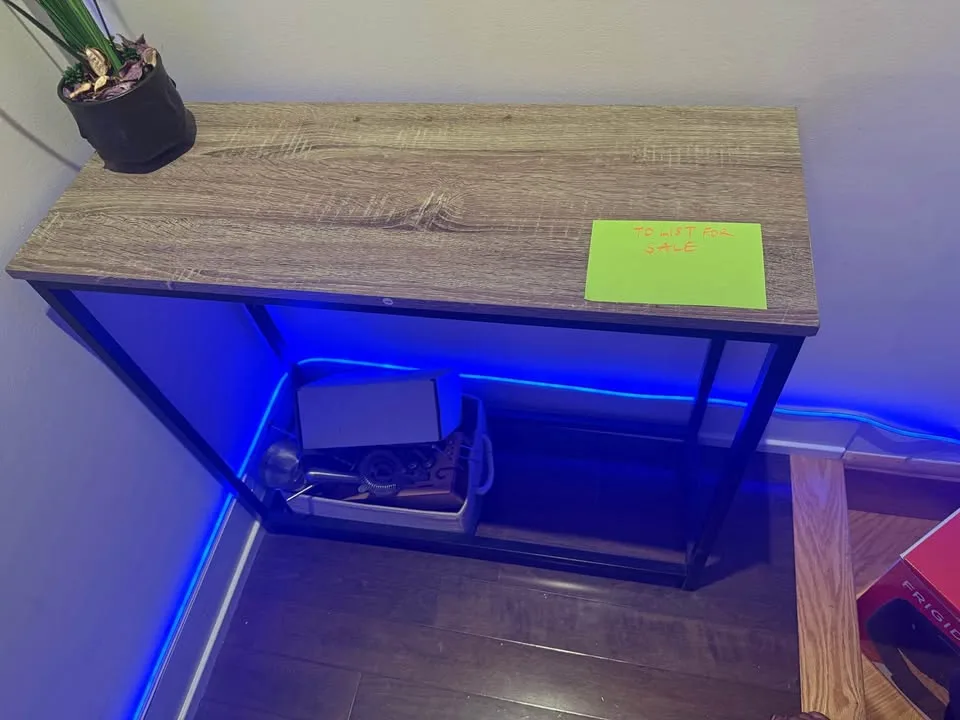 Moving sale: 32” console table image indicator(4)