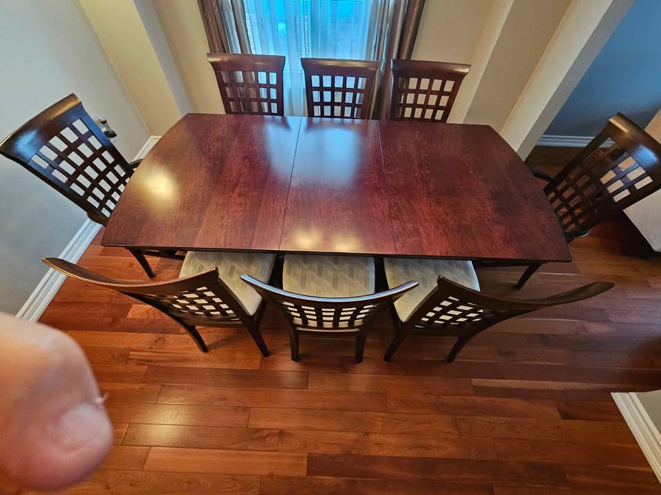 Dining Table with 8 Chairs - Solid Wood - photo 2