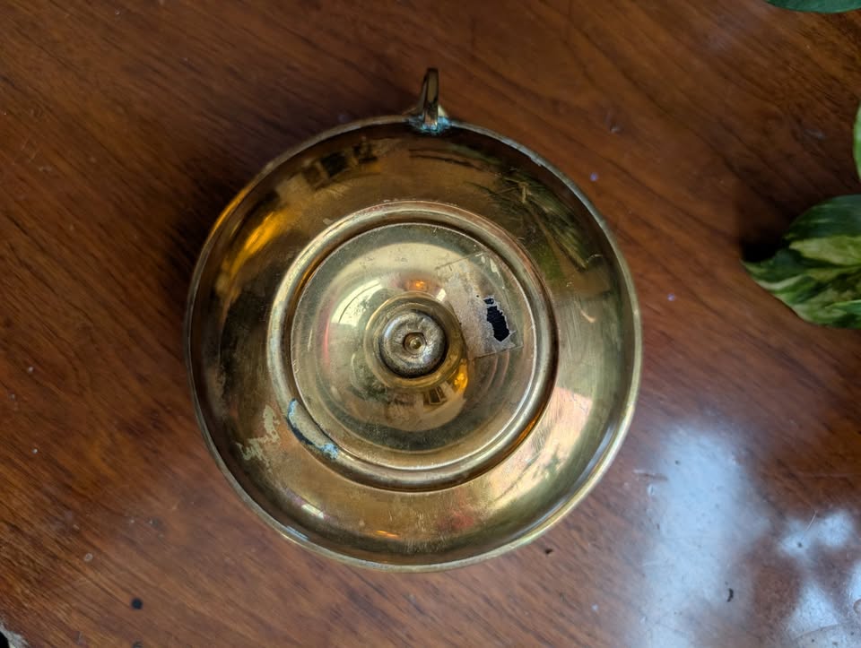 Brass Chamberstick Candleholder with Beaded Edge - photo 3