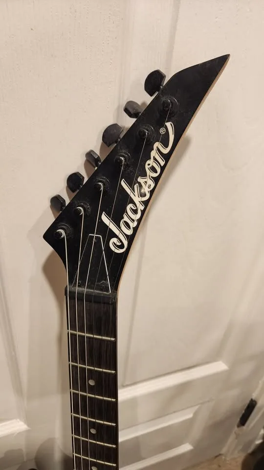 $250 Jackson JS Series Dinky JS12 - Black image indicator(6)