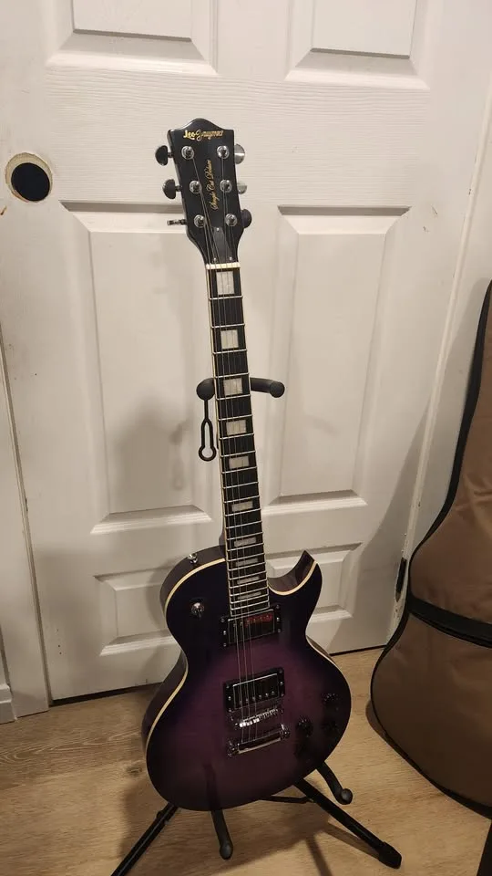 $200 Leo Jaymz SC Electric Guitar - Violet Flame image indicator(2)