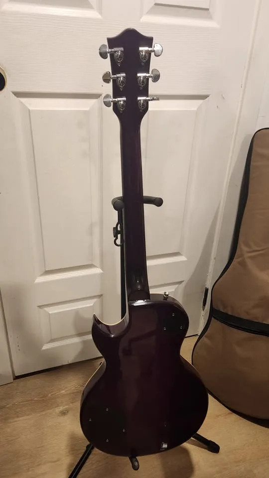 $200 Leo Jaymz SC Electric Guitar - Violet Flame image indicator(7)