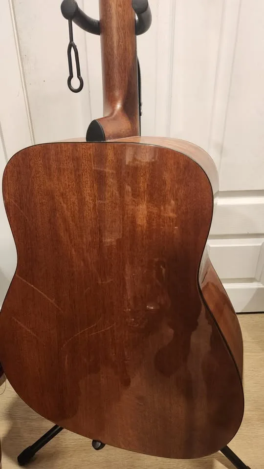 $250 Yamaha FG800 Dreadnaught Acoustic Guitar - Sunburst image indicator(2)