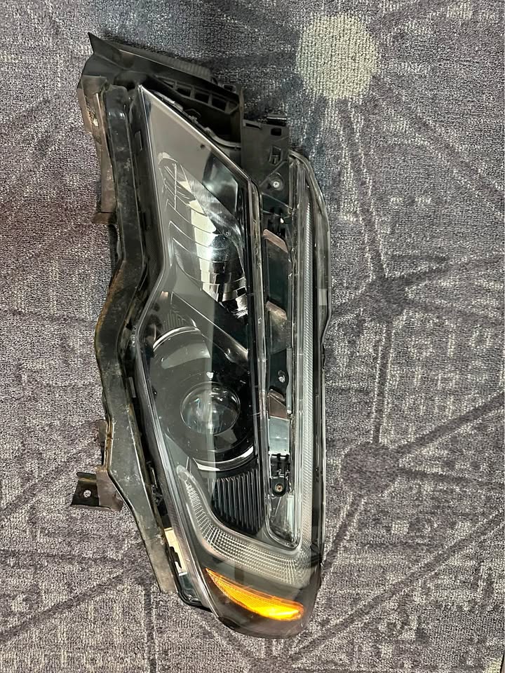 2019 Honda pilot headight