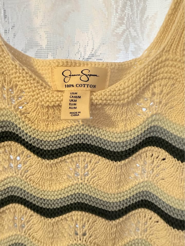 Adorable sweater tee - photo 2