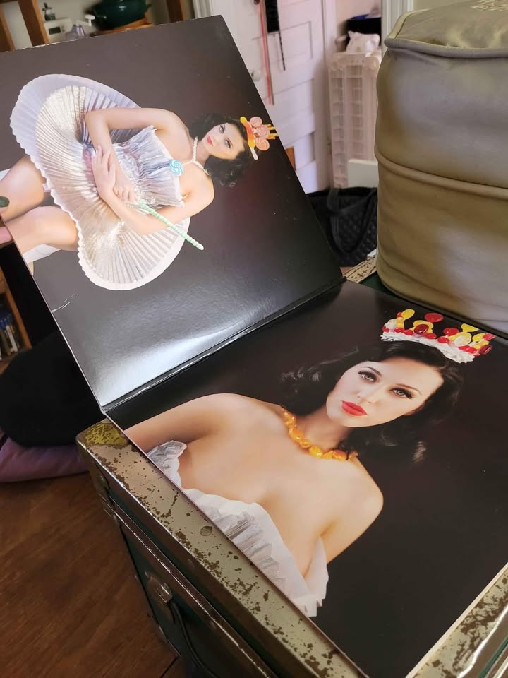 Katy Perry Teenage Dream White Vinyl - photo 2