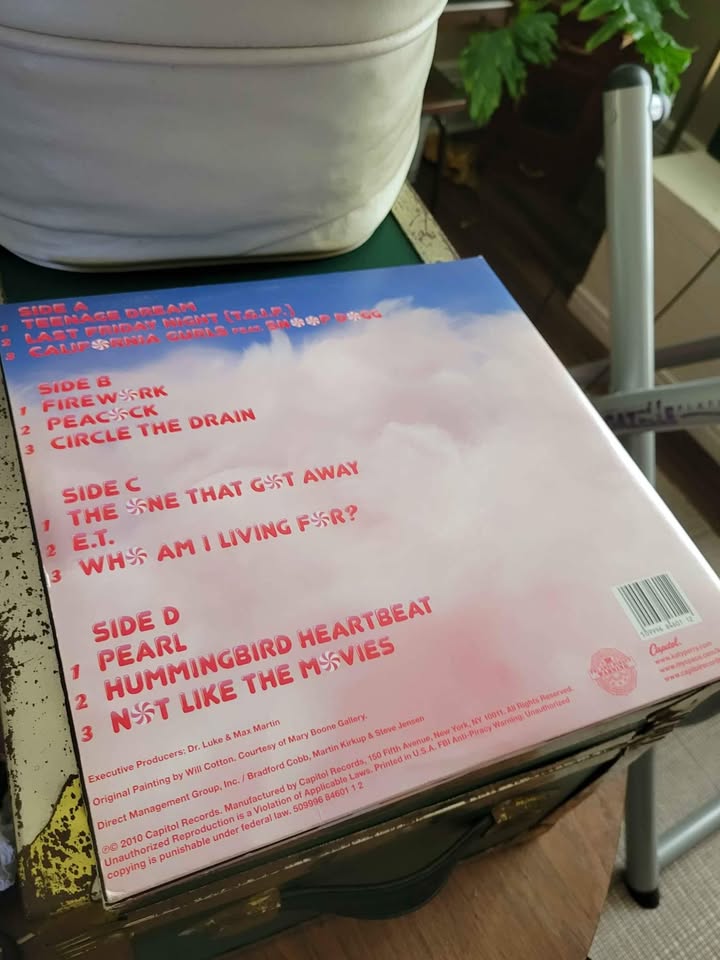 Katy Perry Teenage Dream White Vinyl - photo 3