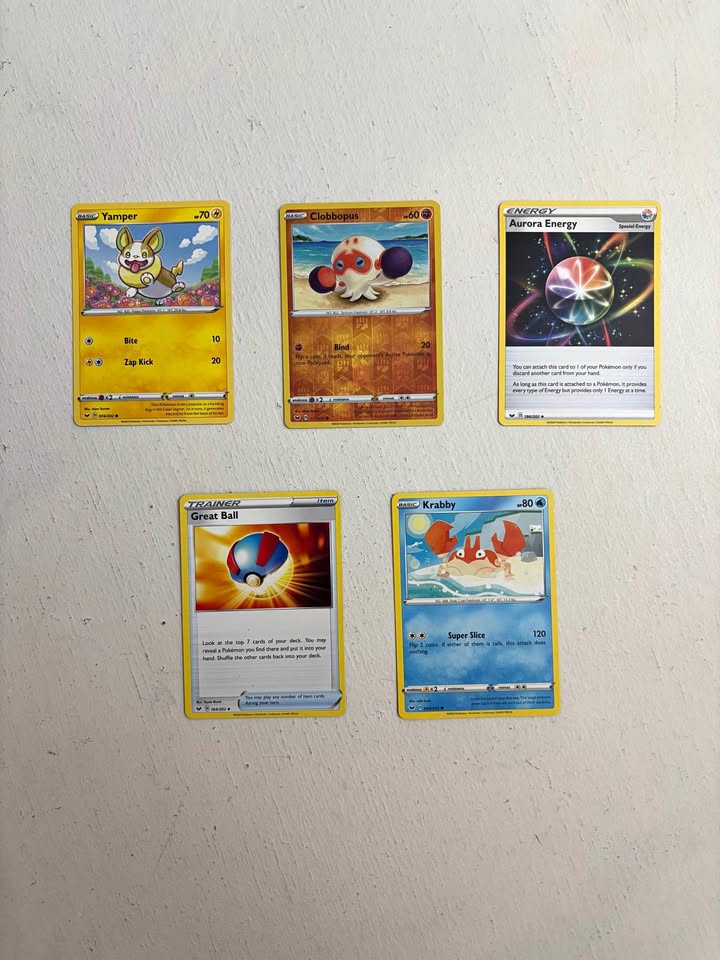 Pokémon Trading Cards Sword & Shield 5/202 cards