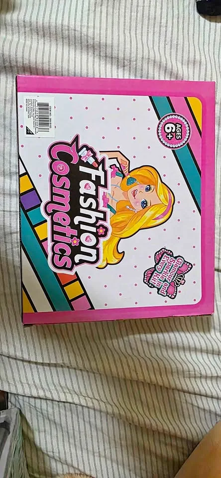 Kids Makeup Kit for Girls - Real Washable Play Cosmetic Set Pale thumbnail