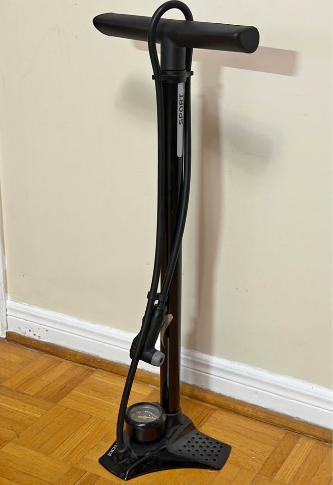 Specialized floor air pump