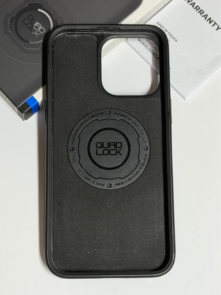 Quad lock case for IPhone 15 Pro Max - photo 3