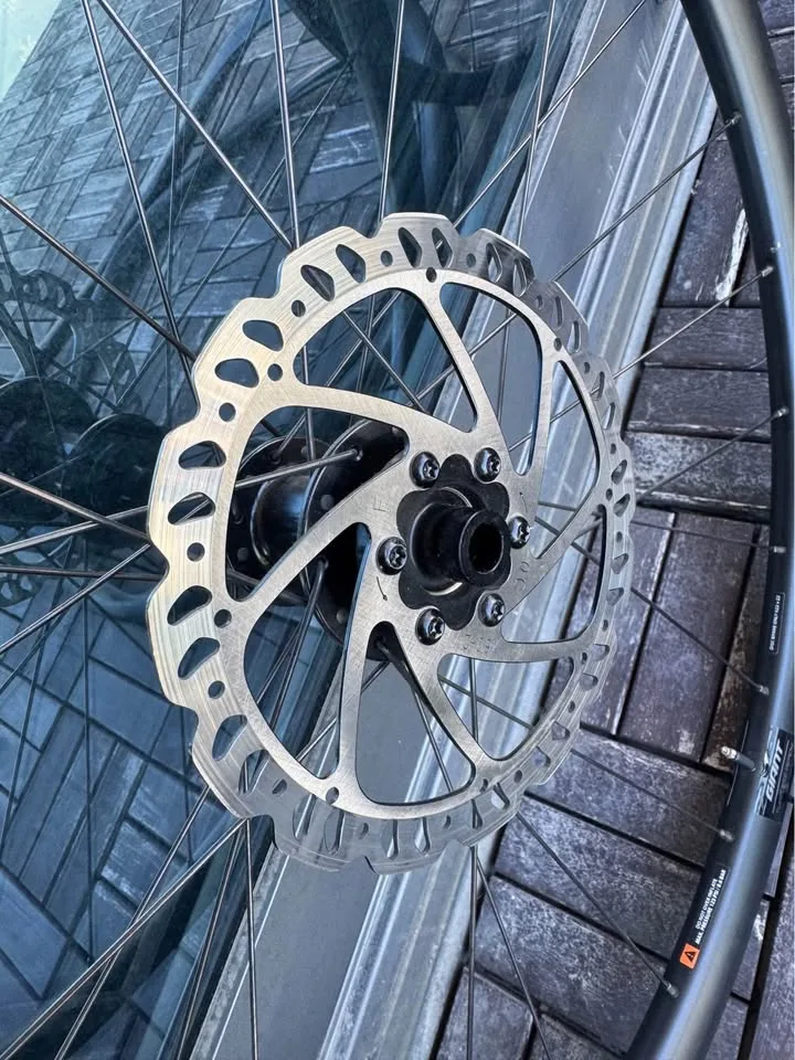 Giant PR2 Road/Gravel wheels - mint condition image indicator(3)