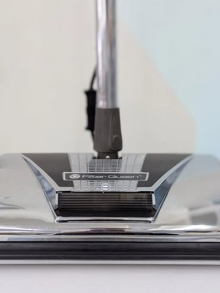 Filter Queen Majestic Canister Vacuum - Perfect Condition image indicator(6)