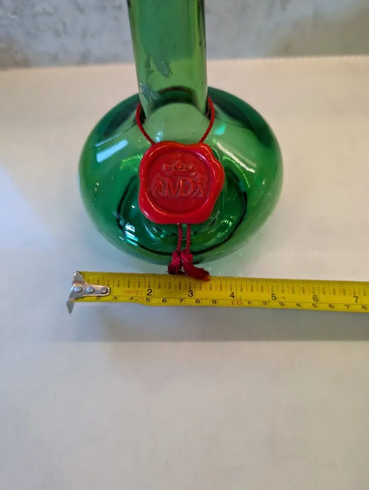 Vintage 1960s LJ McGuiness Decanter image indicator(9)