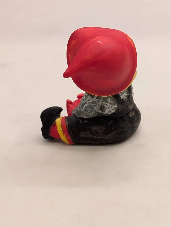 Candy Designs Norway Scandinavian nisse, gnome, Nordic tradition image indicator(7)