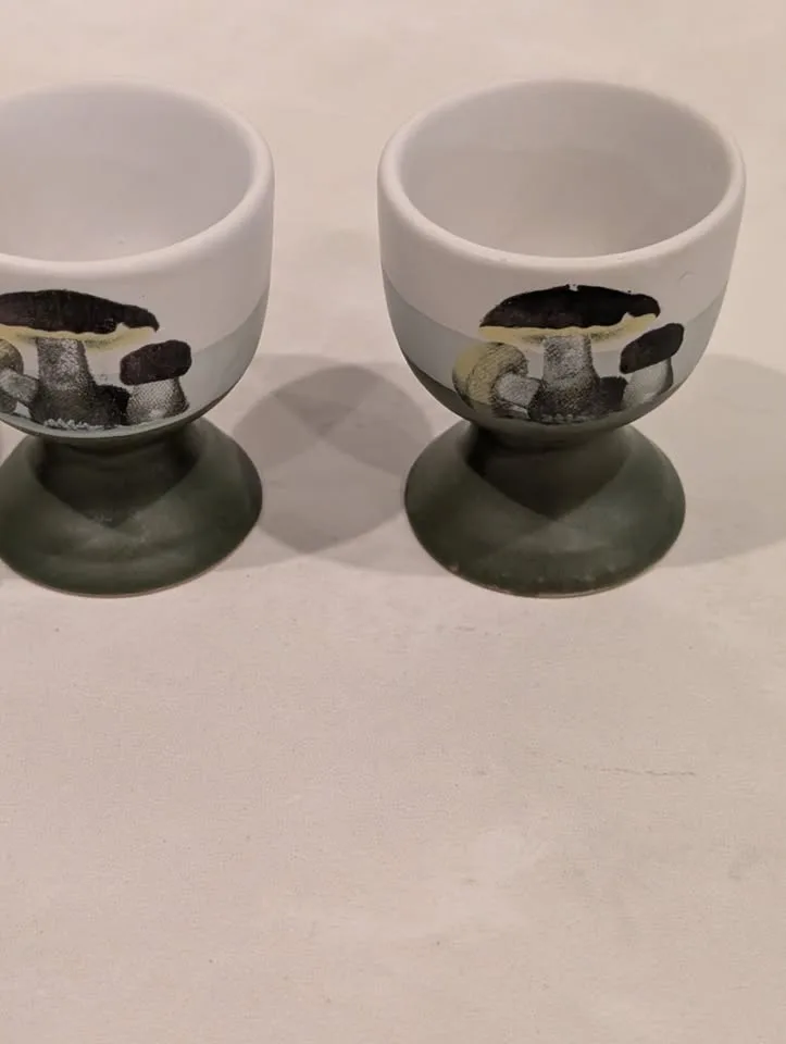 Hardboiled Ceramic Egg Cup with Pedstal Set of Four Mushroom Sty image indicator(4)