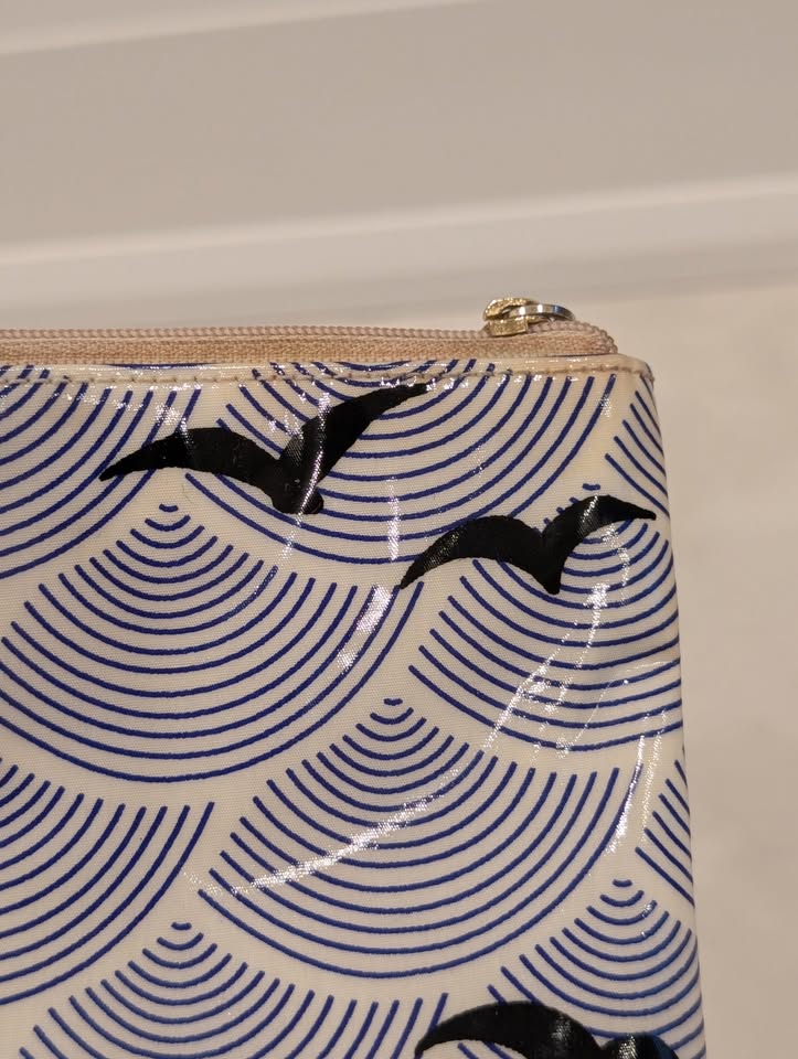 Kate Spade - Blue & White Bird Clutch Cosmetic Bag - photo 5