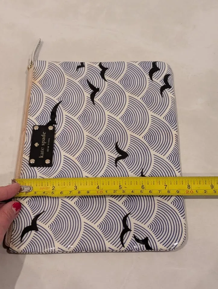 Kate Spade - Blue & White Bird Clutch Cosmetic Bag image indicator(8)