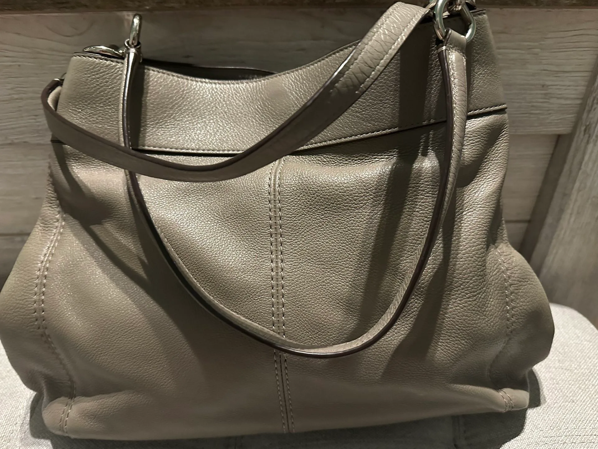 Coach Lexy Shoulder Purse image indicator(2)