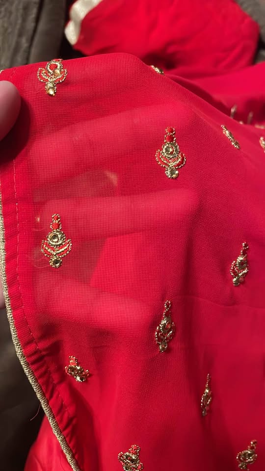 Unstitched red fabric for Punjabi suit - photo 3