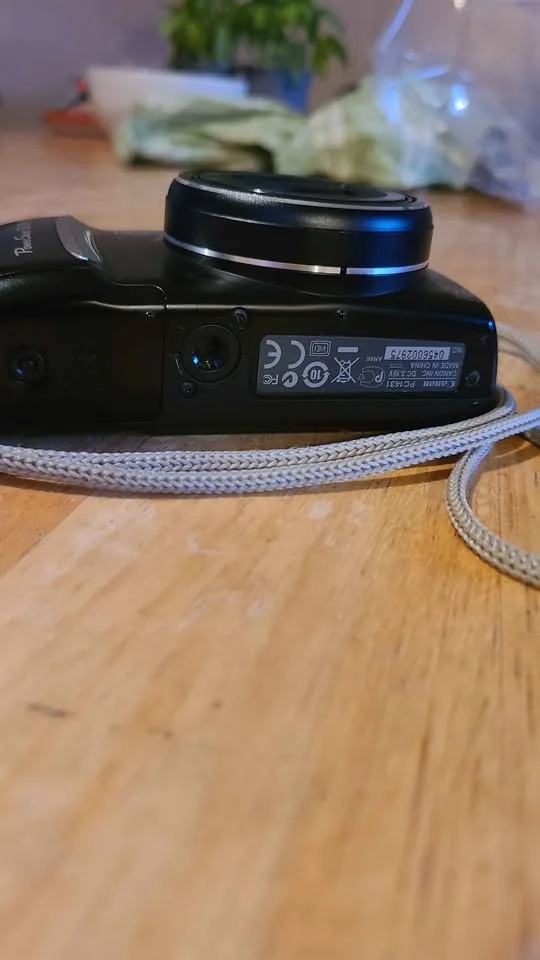 Canon PowerShot SX120 IS Digital Camera image indicator(8)