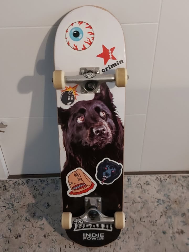 Skateboard (like new) - photo 2