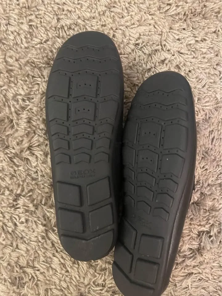 Geox man's shoe very good condition image indicator(4)