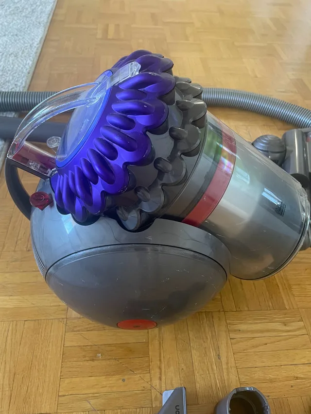 Dyson Ball Vacuum image indicator(4)