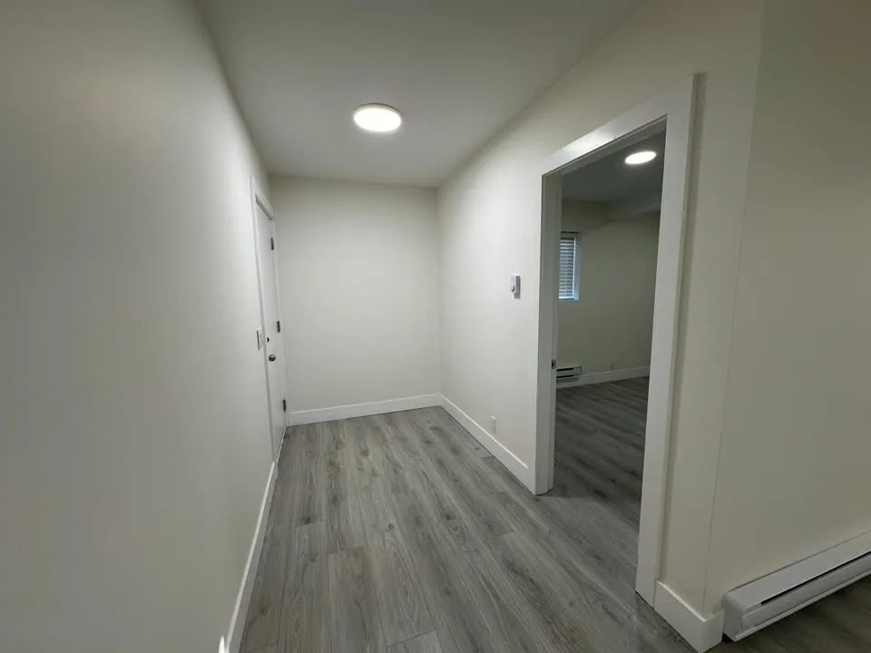 2 Beds 1 Bath - Above Ground Suite - Langley BC - $1800/month image indicator(6)