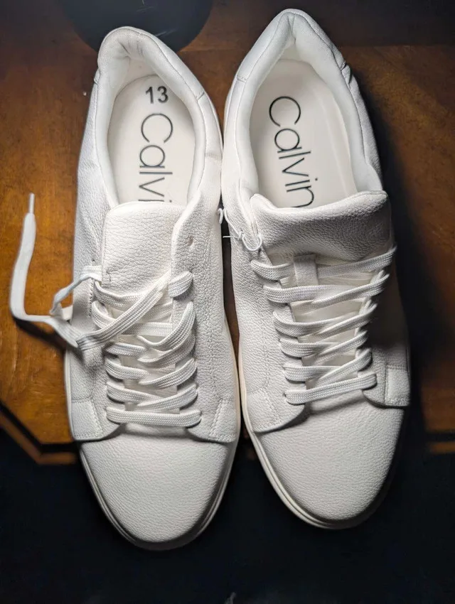 Brand New Calvin Klein Sneakers US13 image indicator(2)
