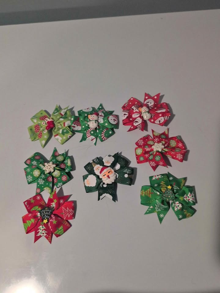 Christmas Hair Bows – Festive Holiday Clips for Kids & Gifts 🎁✨