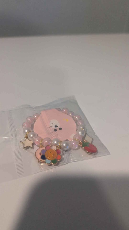Kawaii Pearl Charm Bracelets - photo 2
