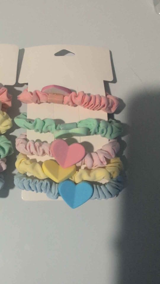 Heart Scrunchie Sets – Adorable Pastel Hair Accessories - photo 2