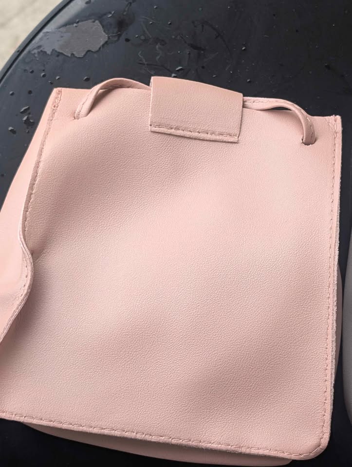 Brand new Cross body purse - photo 4