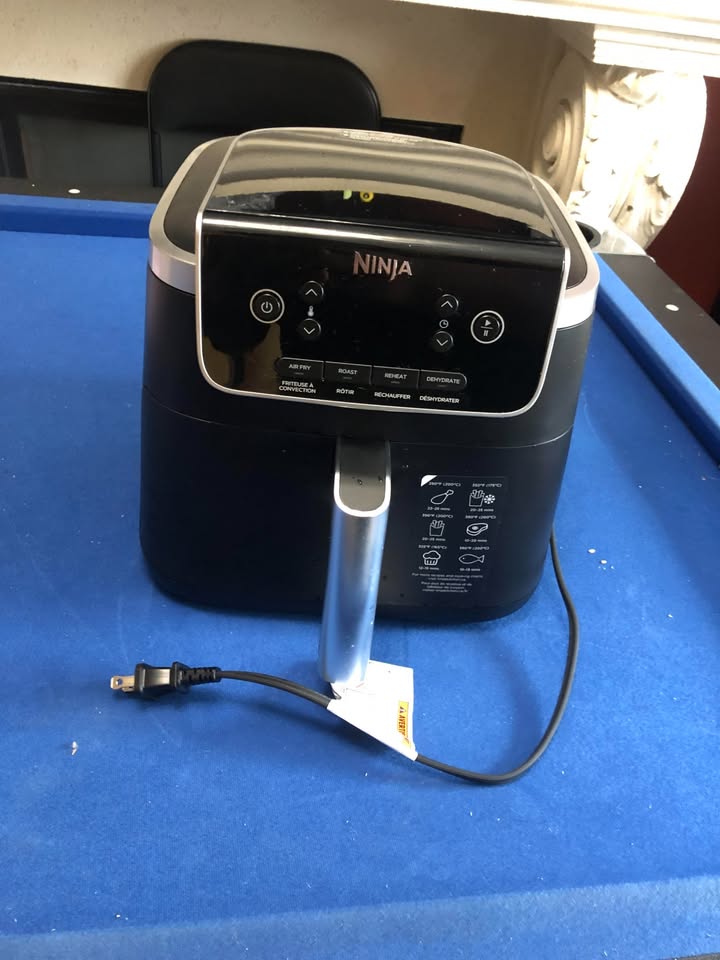 NEED GONE ASAP!! Ninja Air Fryer Pro XL - photo 4