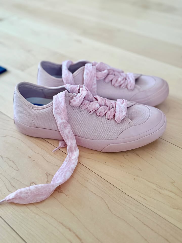 Dolce Vita Sneakers Size 8 Women’s