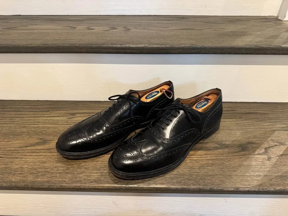 Vintage Church’s Brogued Oxford’s with Shoe Trees UK 11 CAD 12 image indicator(2)