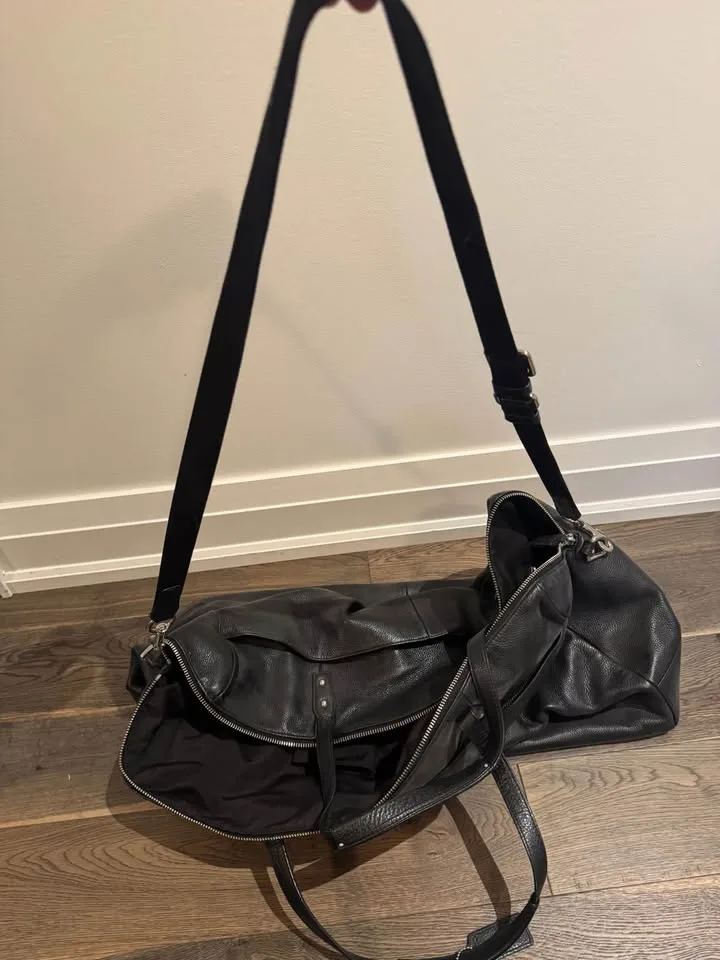 Coach Black Leather Overnight Bag image indicator(3)