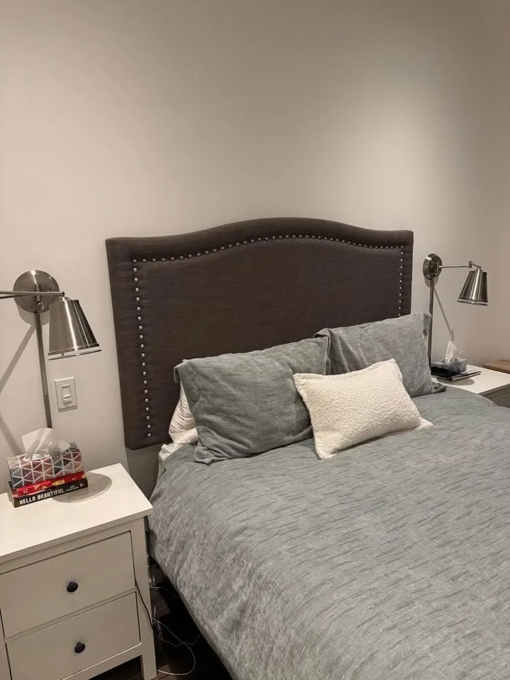 Upholstered Queen Headboard – Excellent Condition image indicator(2)