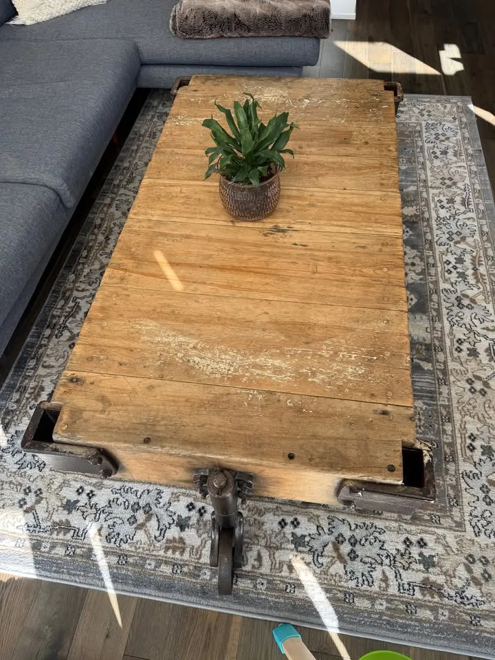 Factory Cart Coffee Table image indicator(5)