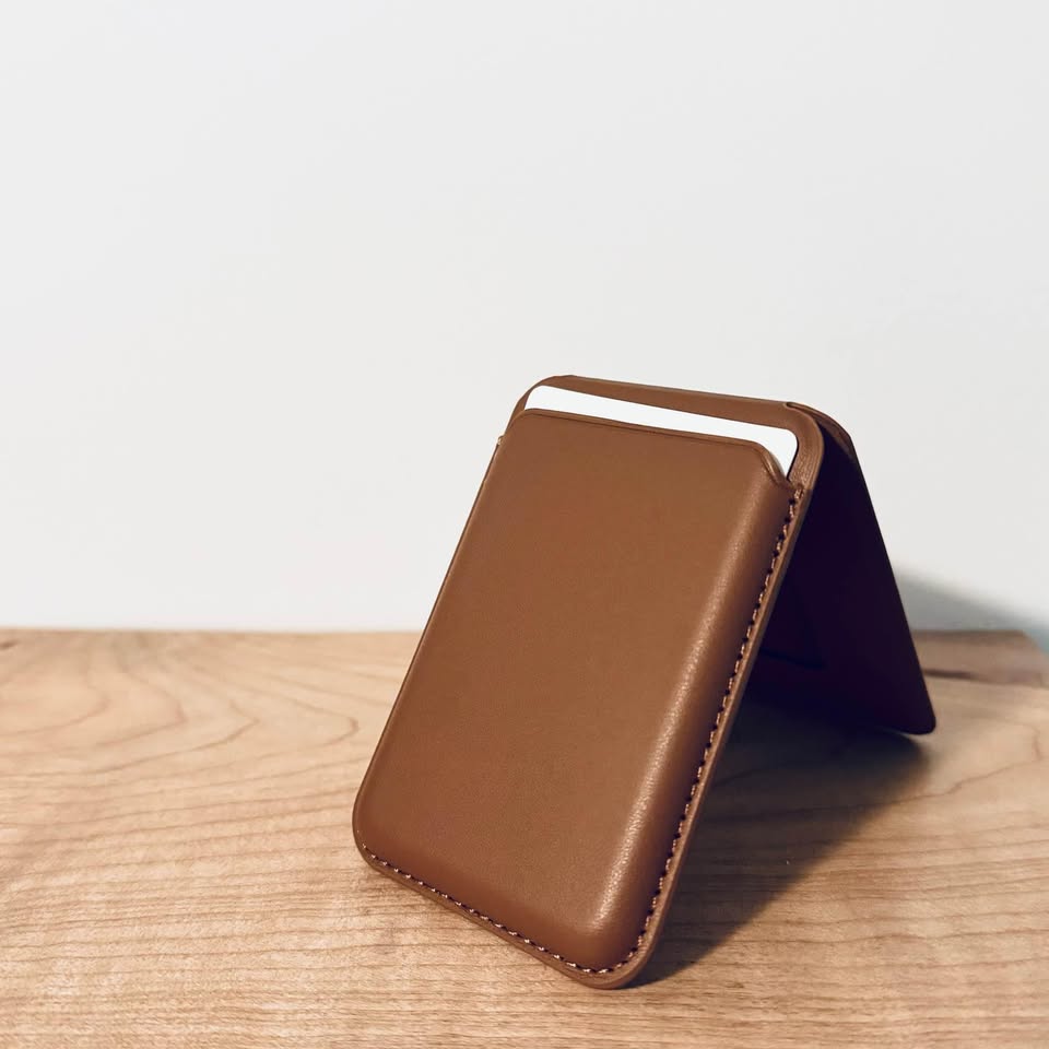 MagSafe Wallet and Stand 🥕 - photo 2