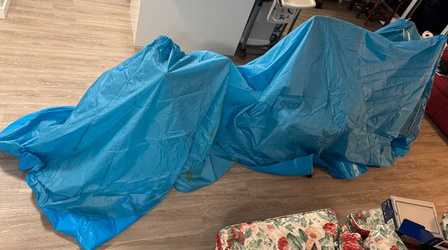 Massive Waterproof Tent with all accessories image indicator(3)